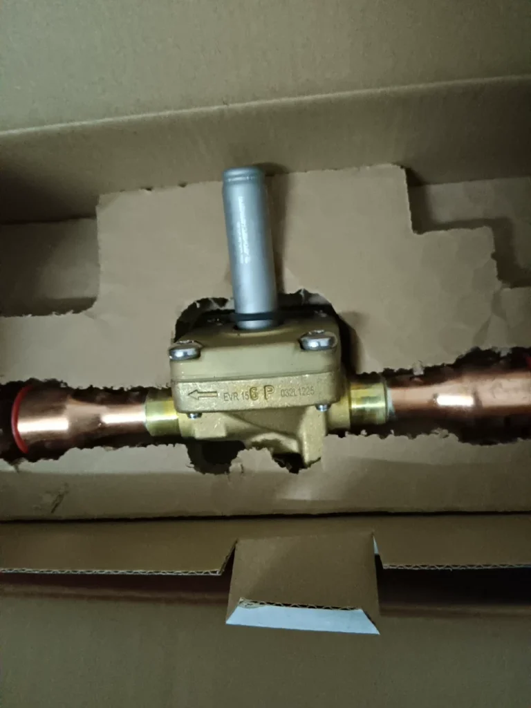 Danfoss Solenoid Valve 032L1225 thumbnail