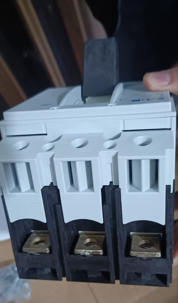 Eaton NZMN2-A250 Circuit Breaker