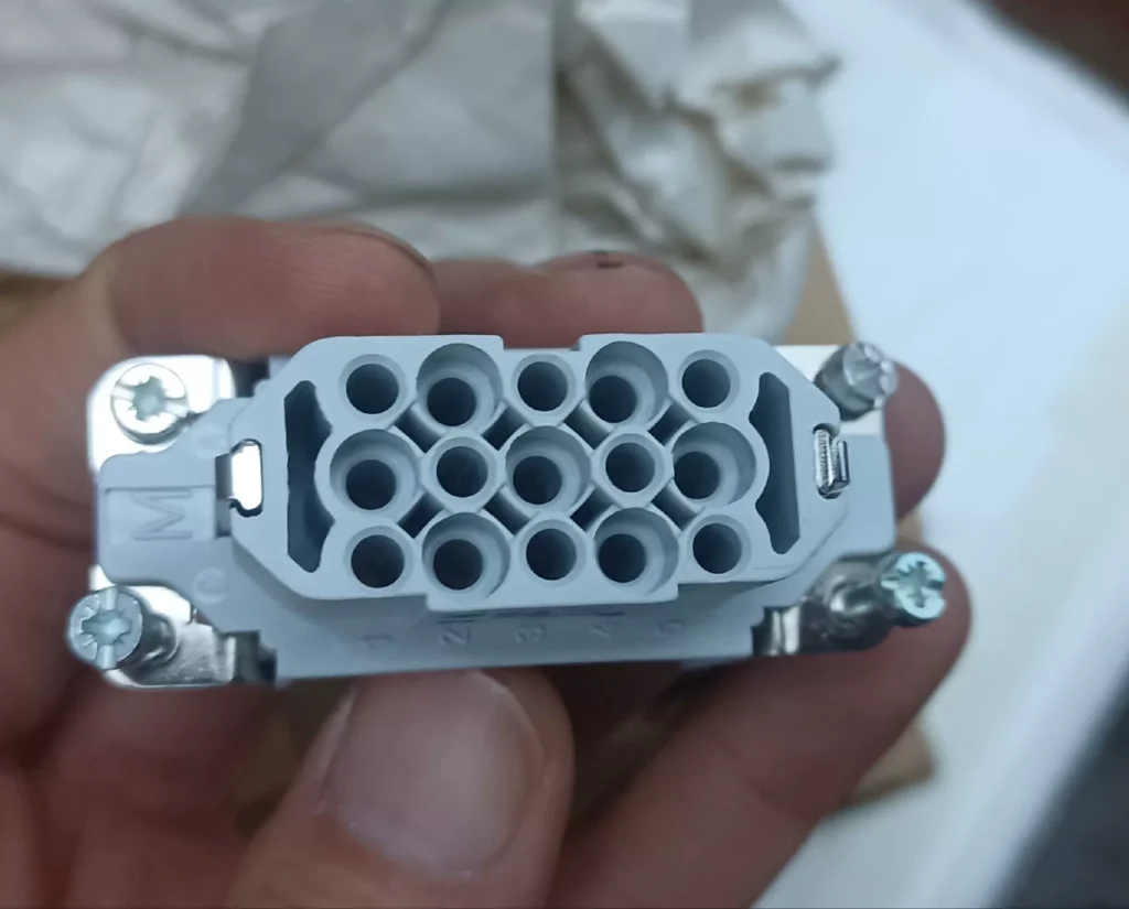 Weidmuller HDC-HD-15BCM Connector thumbnail