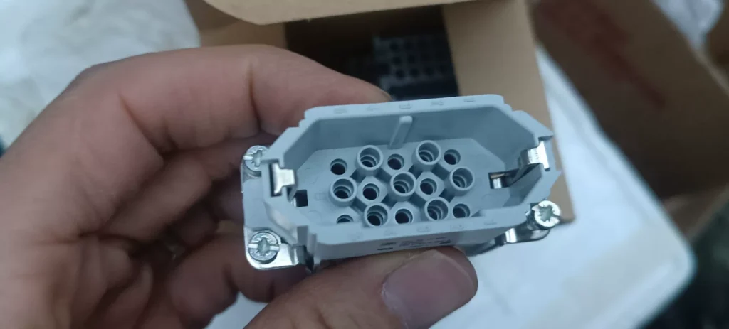 Weidmuller HDC-HD-15SCM Connector thumbnail