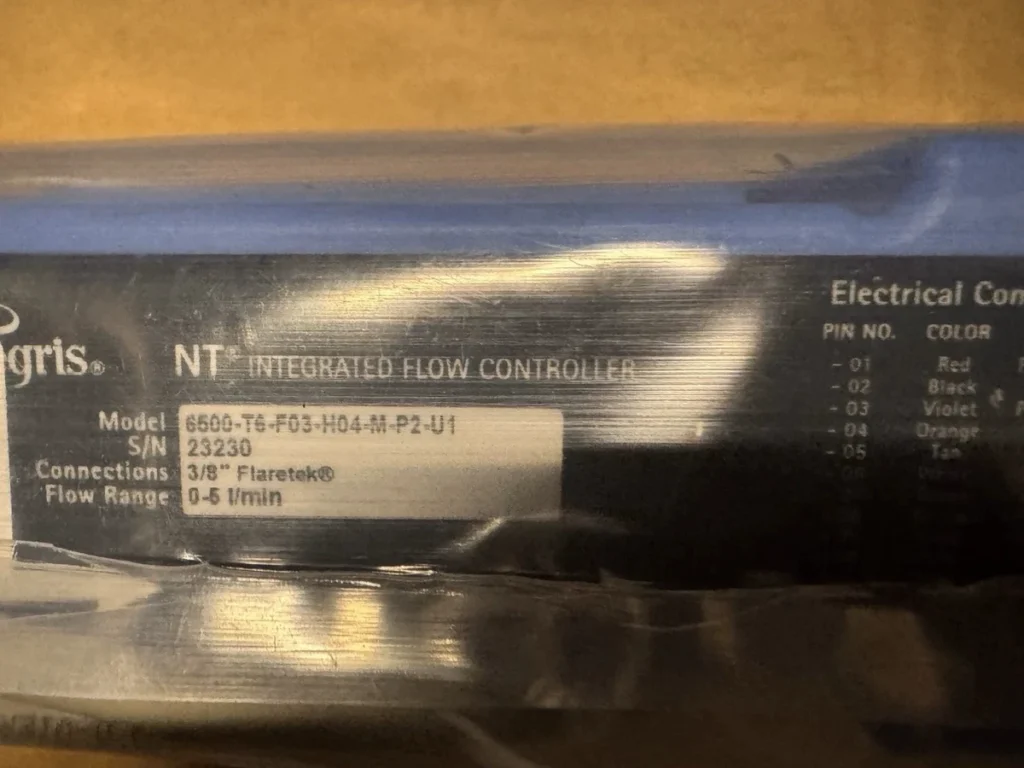 Applied Materials 6500-T6-F03-H04 Mass Flow Controller thumbnail