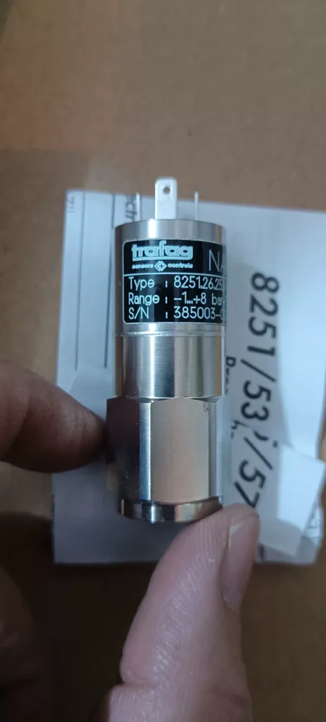 TRAFAG 8251.26.2524.01.0000.0000 Pressure Sensor thumbnail