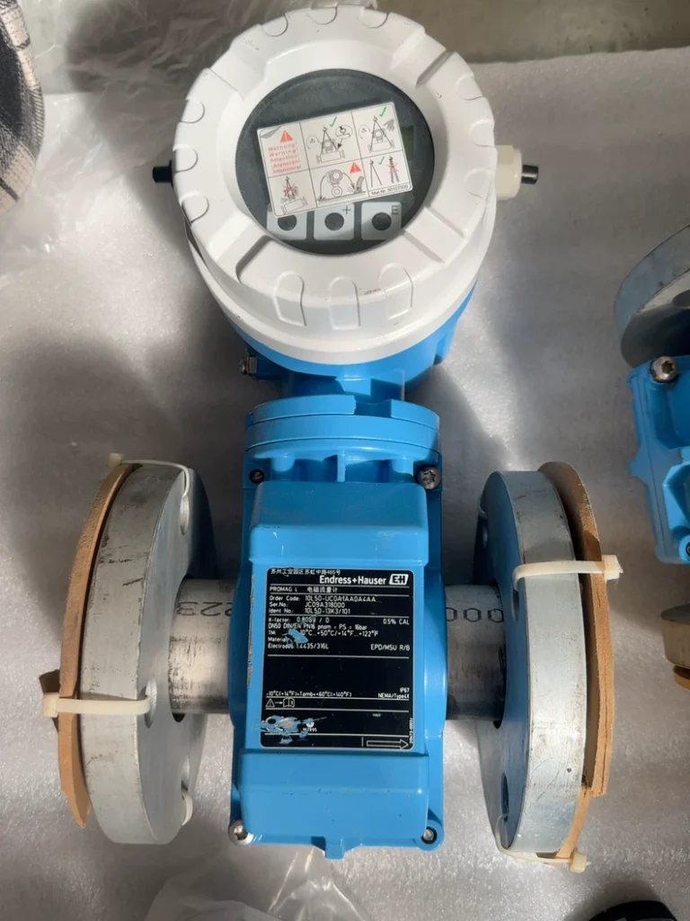 Endress+Hauser 10L50-UC0A1AA0A4AA Flow Meter