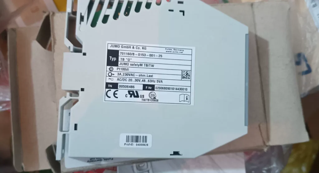 JUMO 701160/8-0153-001-25 Controller thumbnail