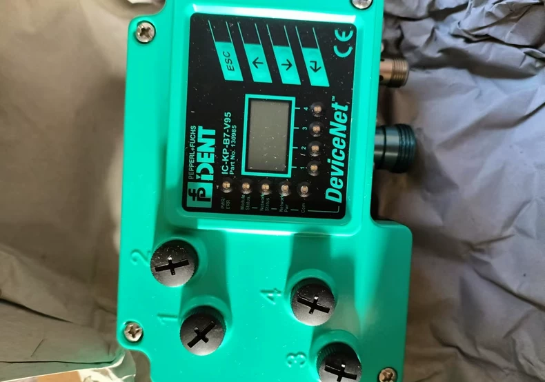 Pepperl+Fuchs IC-KP-B7-V95 RFID Control Interface thumbnail