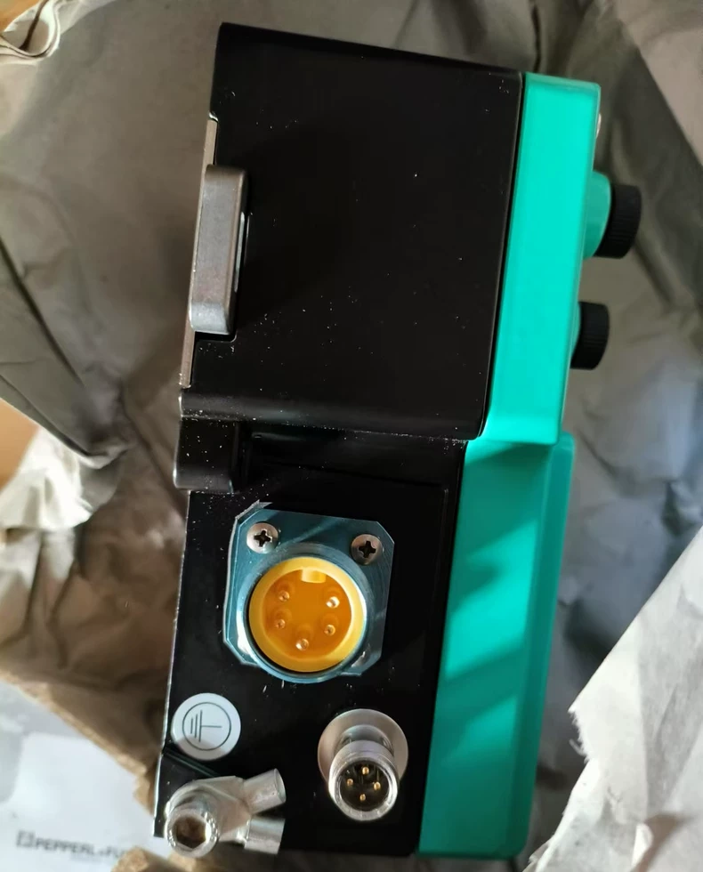 Pepperl+Fuchs IC-KP-B7-V95 RFID Control Interface thumbnail