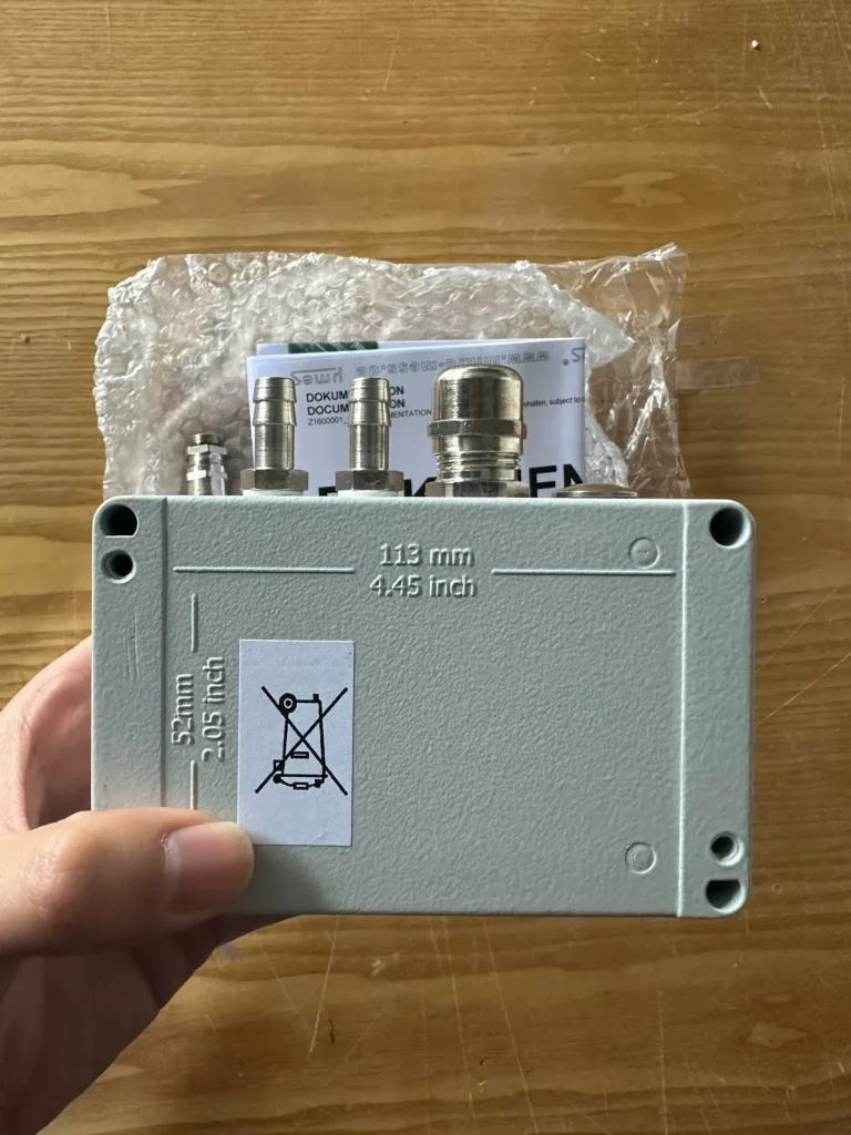 S.K.I DMC-6-4.79-0-0-0-0-0-0-24DC-240AC-T8MS-AL-SKI1-CE Pressure Sensor thumbnail