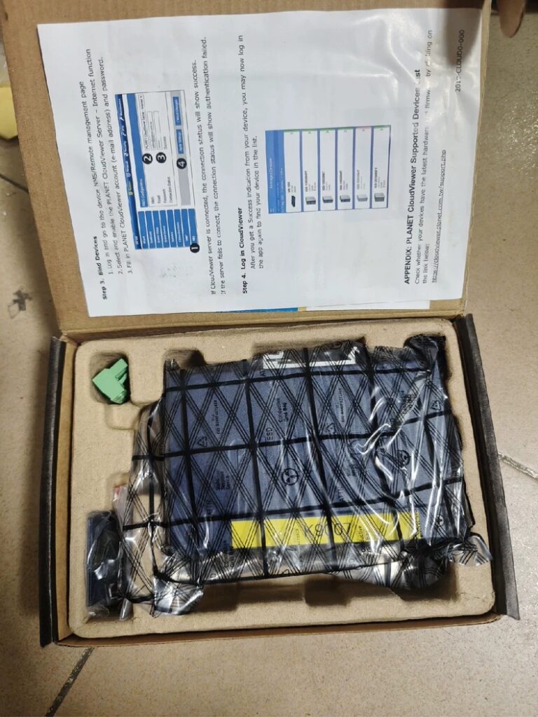 PLANET 8-Port Industrial Ethernet Switch IGS-801M thumbnail
