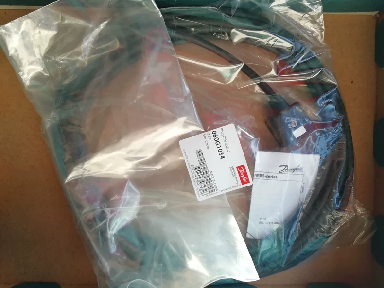 Danfoss 060G1034 Pressure Sensor