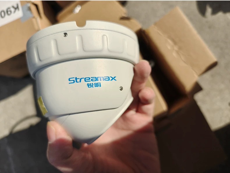 Streamax Vehicle Surveillance Camera SVT-A6410CP thumbnail