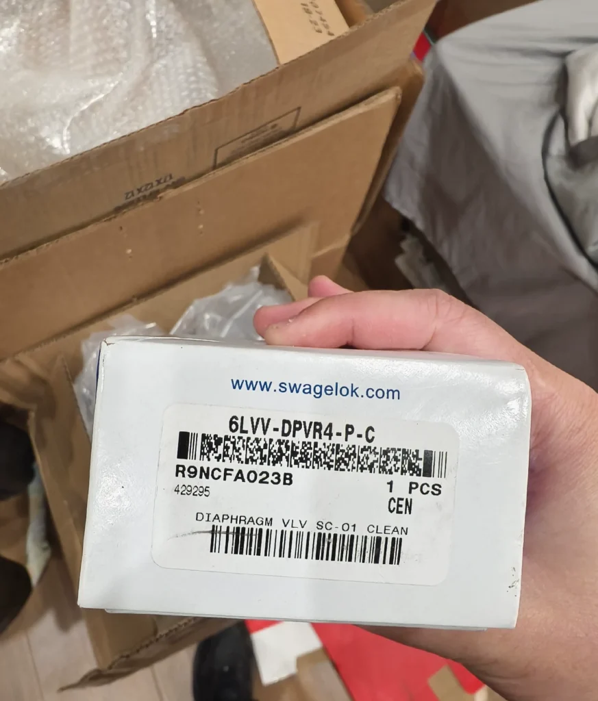 Swagelok 6LVV-DPVR4-P-C High-Purity Process Valve thumbnail
