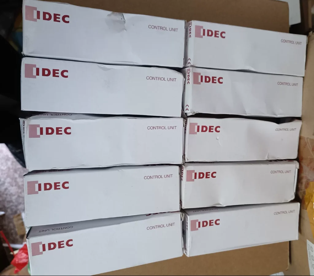 IDEC HW1M-1111-22N9 Joystick Switch