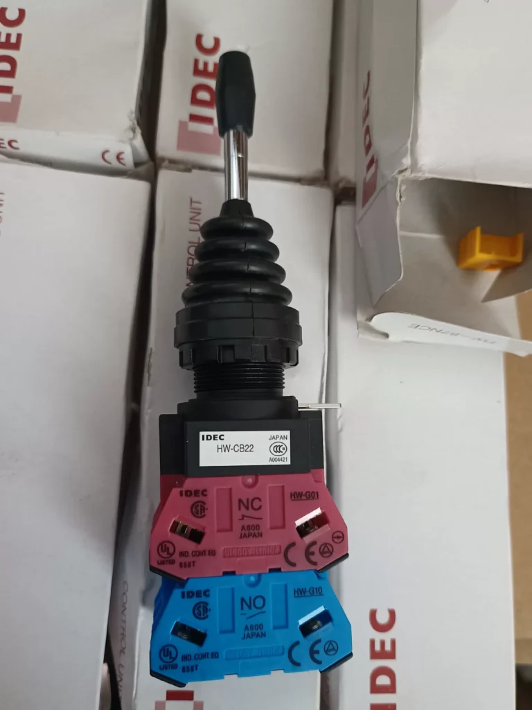 IDEC HW1M-1111-22N9 Joystick Switch thumbnail