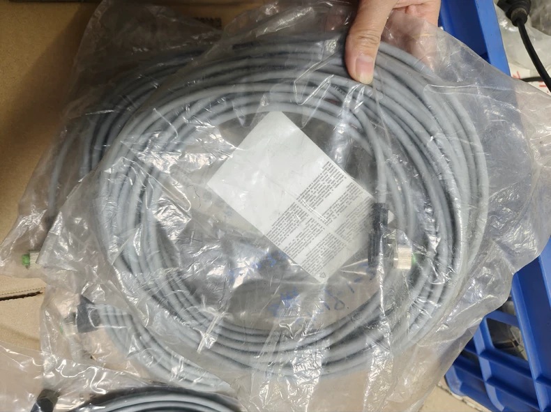 Murrelektronik Power Connection Cable 7000-12341-2241000 thumbnail