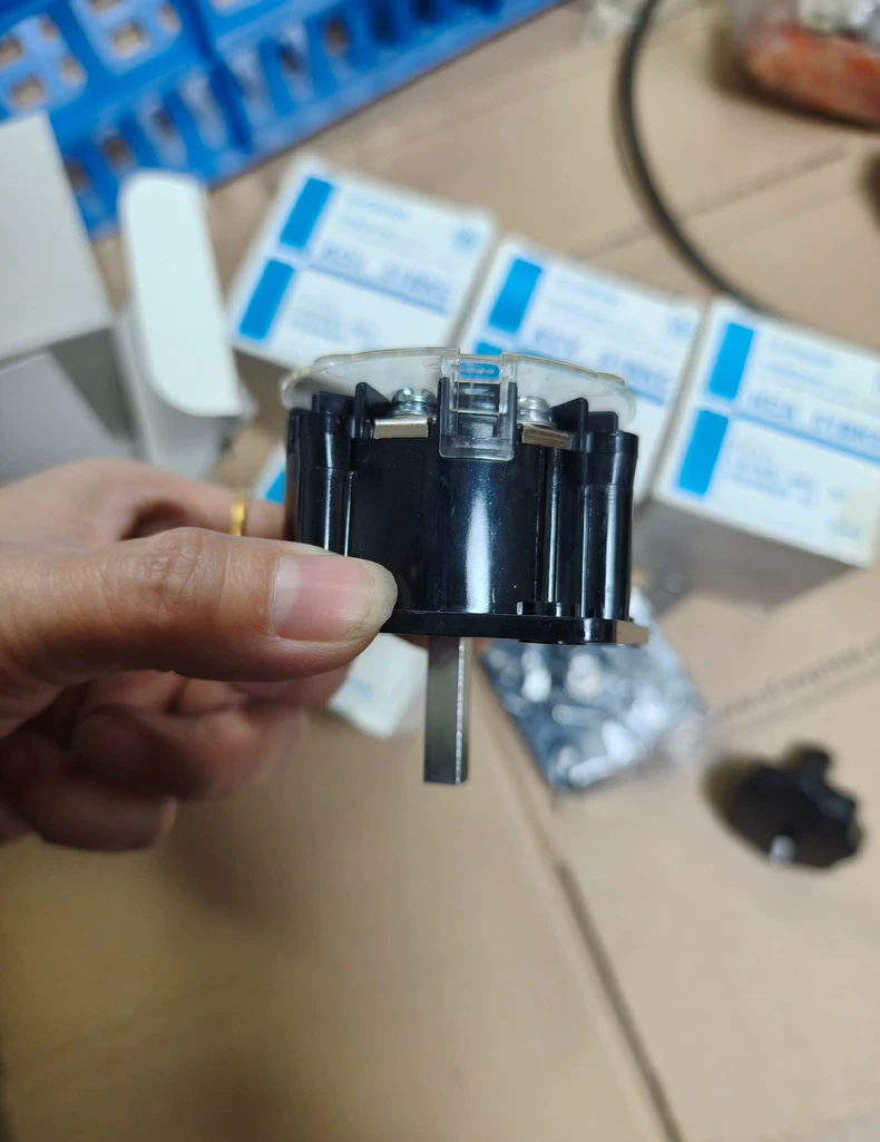 KASUGA AC Voltmeter Switch KCA 51BKC thumbnail