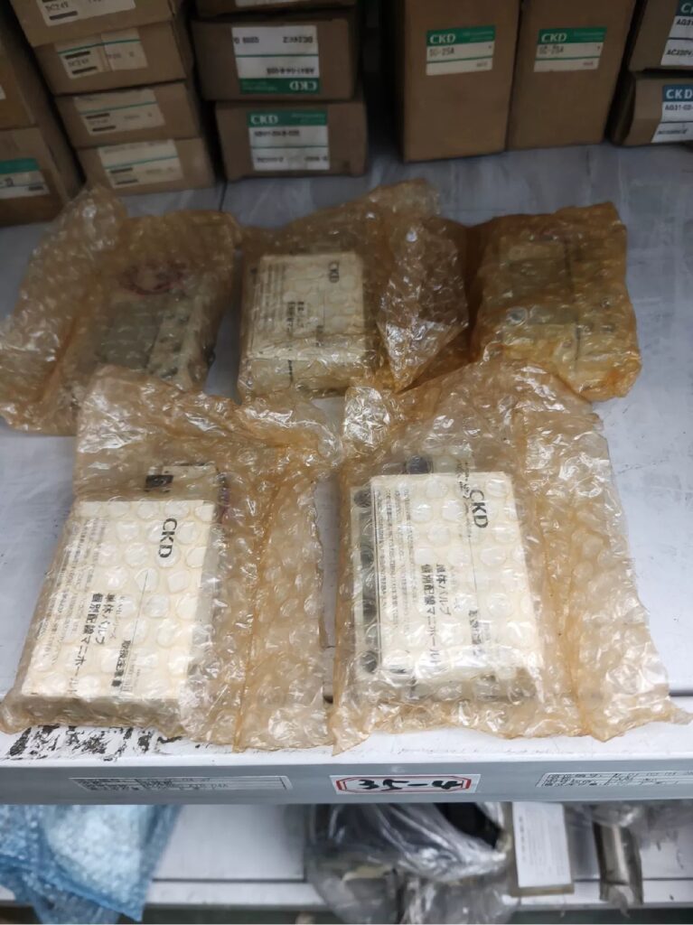 CKD Solenoid Valve 4GA310-08-3