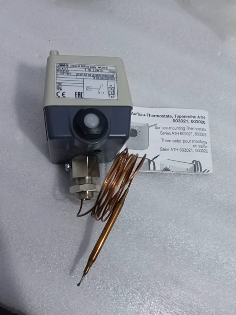JUMO ATH-1 Temperature Controller
