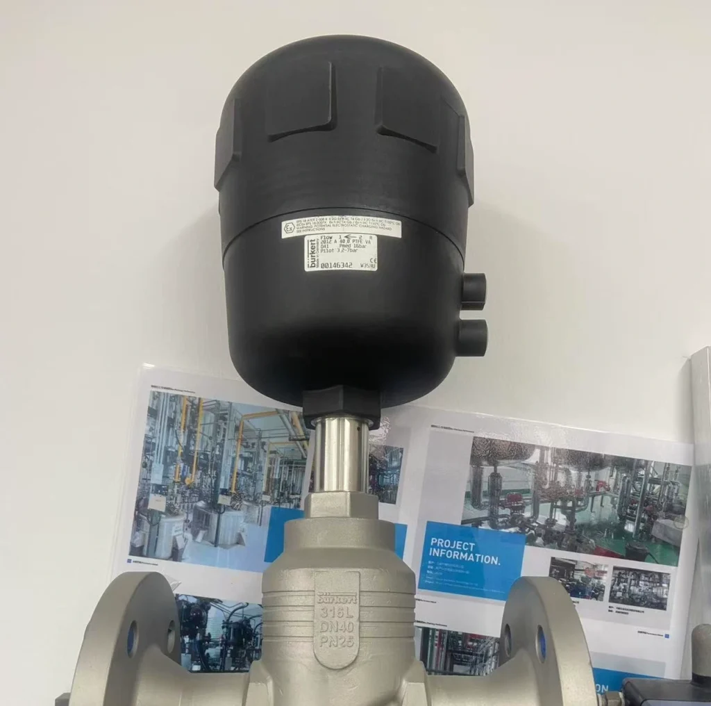 Burkert 40.0 Valve thumbnail