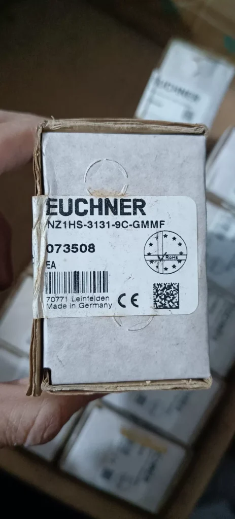 Euchner NZ1HS-3131-9C-GMMF Safety Switch