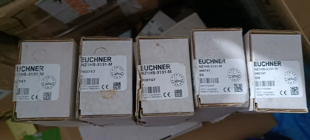 Euchner NZ1HS-3131-M Switch
