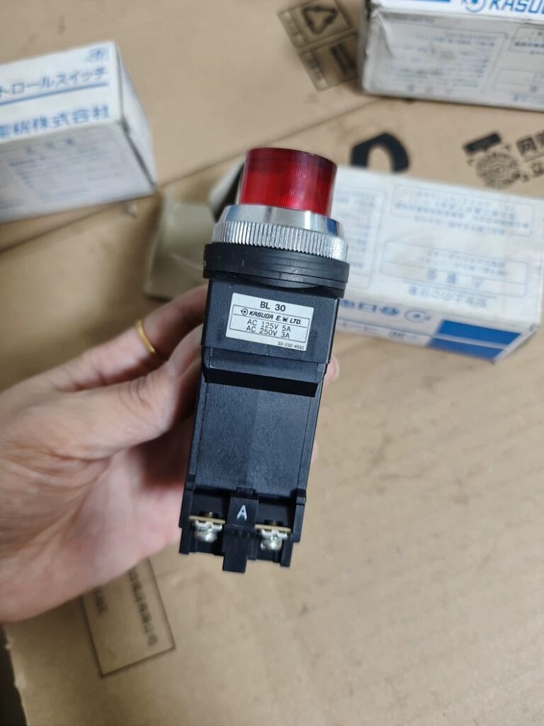 KASUGA Pushbutton Switch BL30 thumbnail