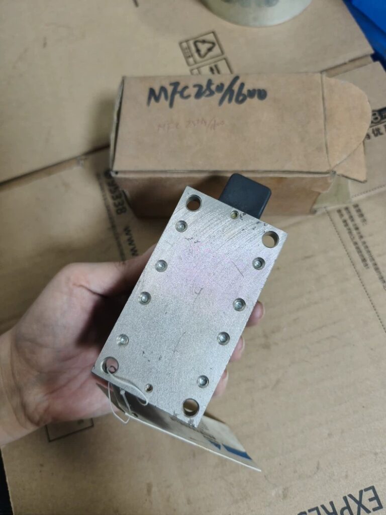 TECHSEM Power Control Module MFC250-16-0801178 thumbnail