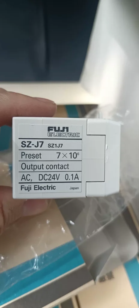 Fuji Electric SZ-J7 Counter