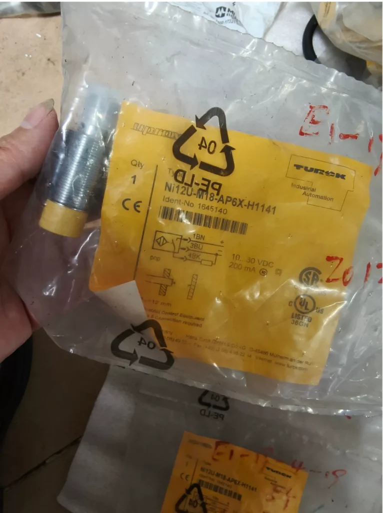 Turck Proximity Sensor Ni12U-M18-AP6X-H1141
