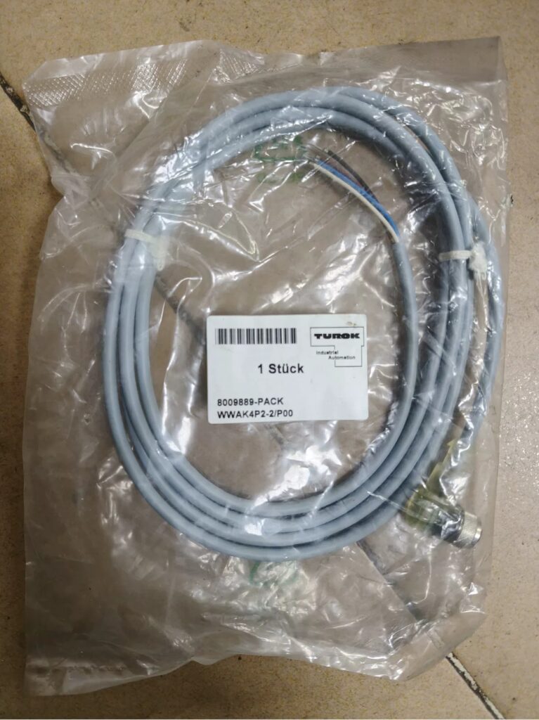 Turck Sensor WWAK4P2-2/P00
