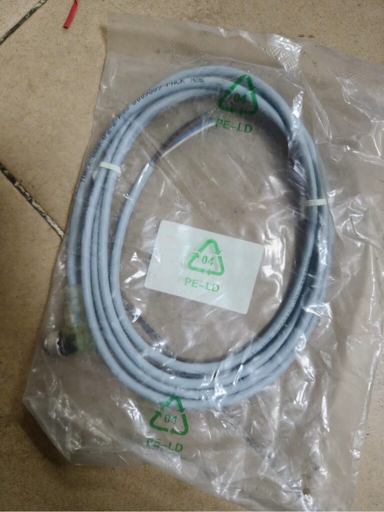 Turck Sensor WWAK4P2-2/P00 thumbnail