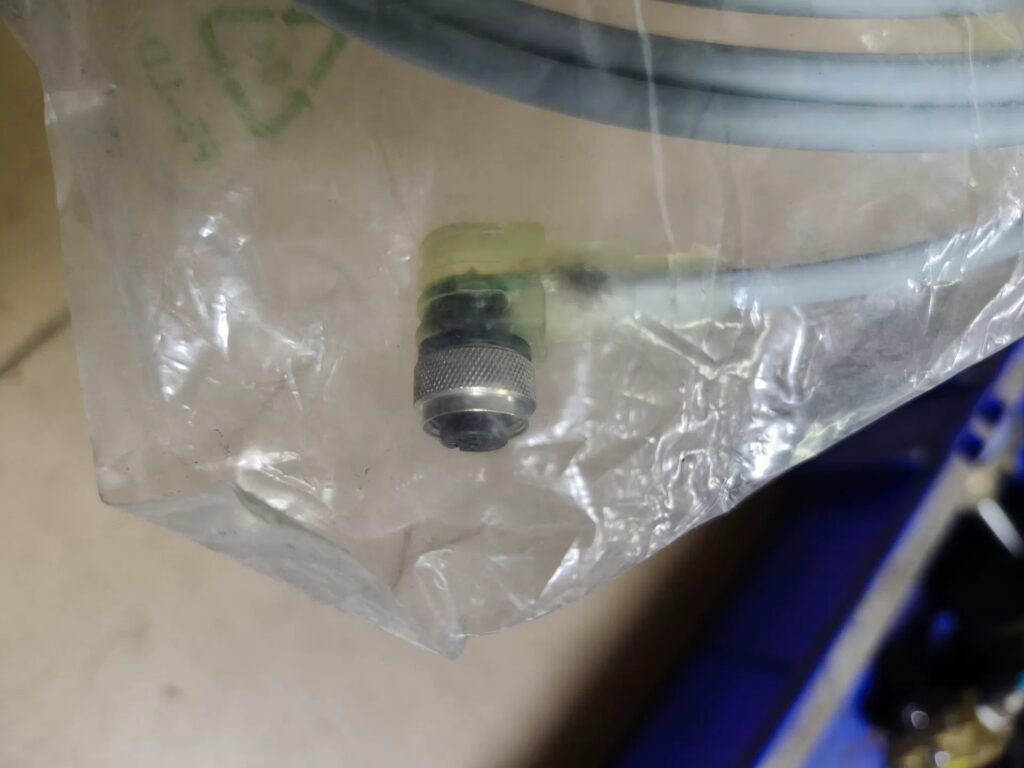 Turck Sensor WWAK4P2-2/P00 thumbnail