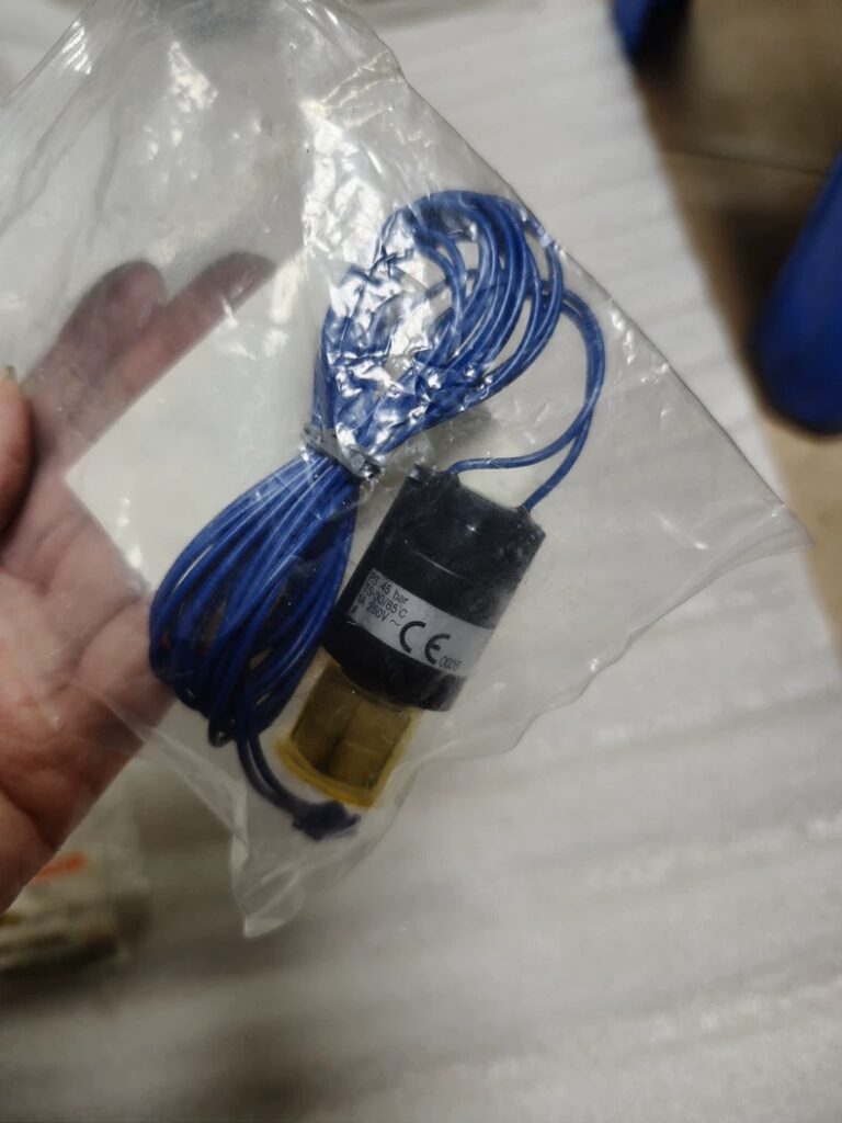 Mazak High Pressure Switch ACB-1TB20W thumbnail
