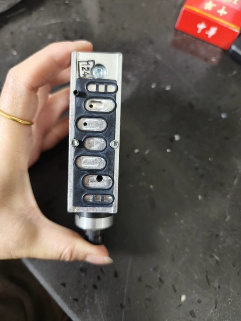 AVENTICS Workpiece Position Sensor R412011545 thumbnail