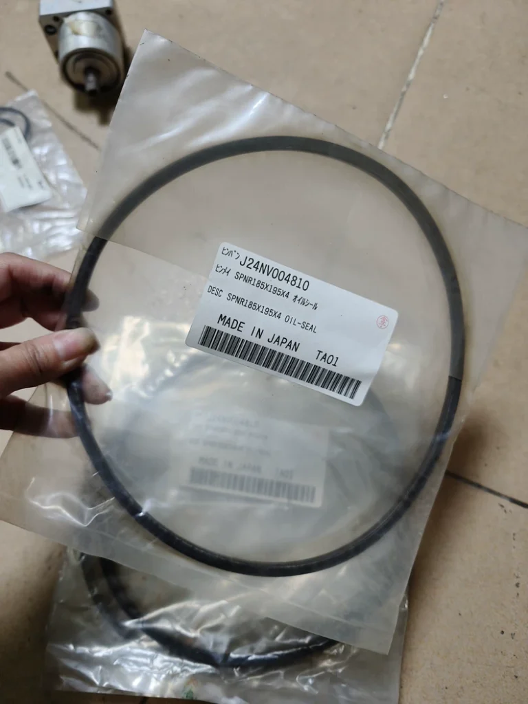 Mazak Oil Seal J24NV004810 thumbnail