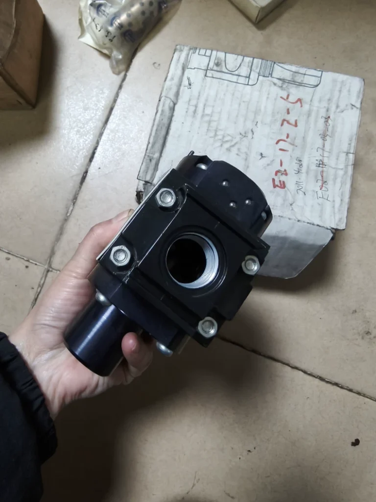 NUMATICS Solenoid Valve 34393109 thumbnail