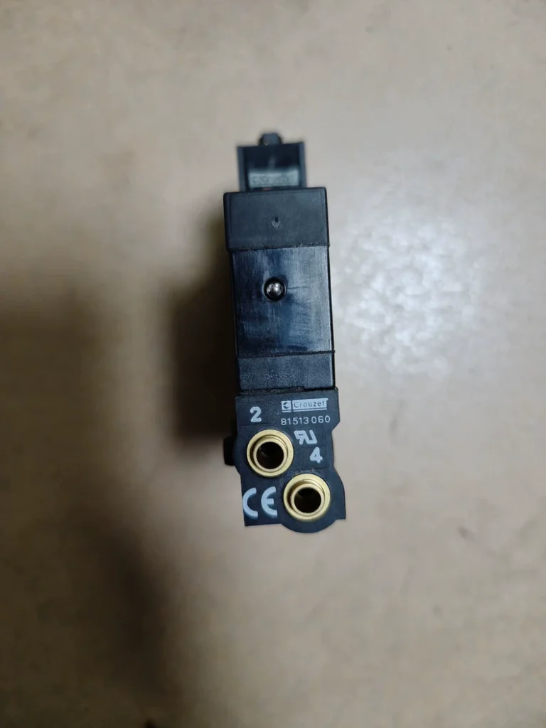CROUZET Solenoid Valve Assembly 81513200 / 815130