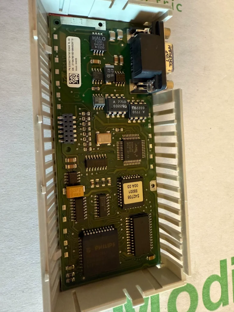 Schneider Electric / Modicon 170DNT11000 Communication Adapter thumbnail