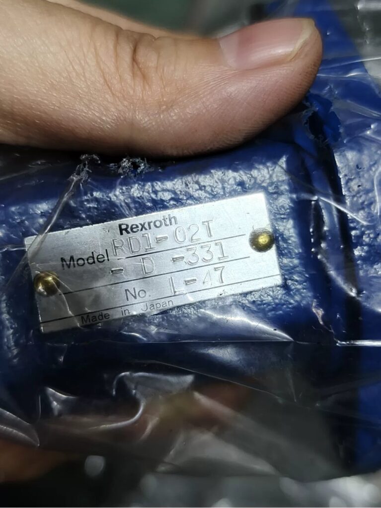 Bosch Rexroth Control Valve RD1-02T-D-331 thumbnail