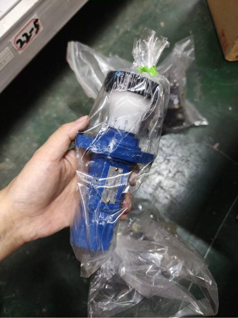 Bosch Rexroth Control Valve RD1-02T-D-331 thumbnail