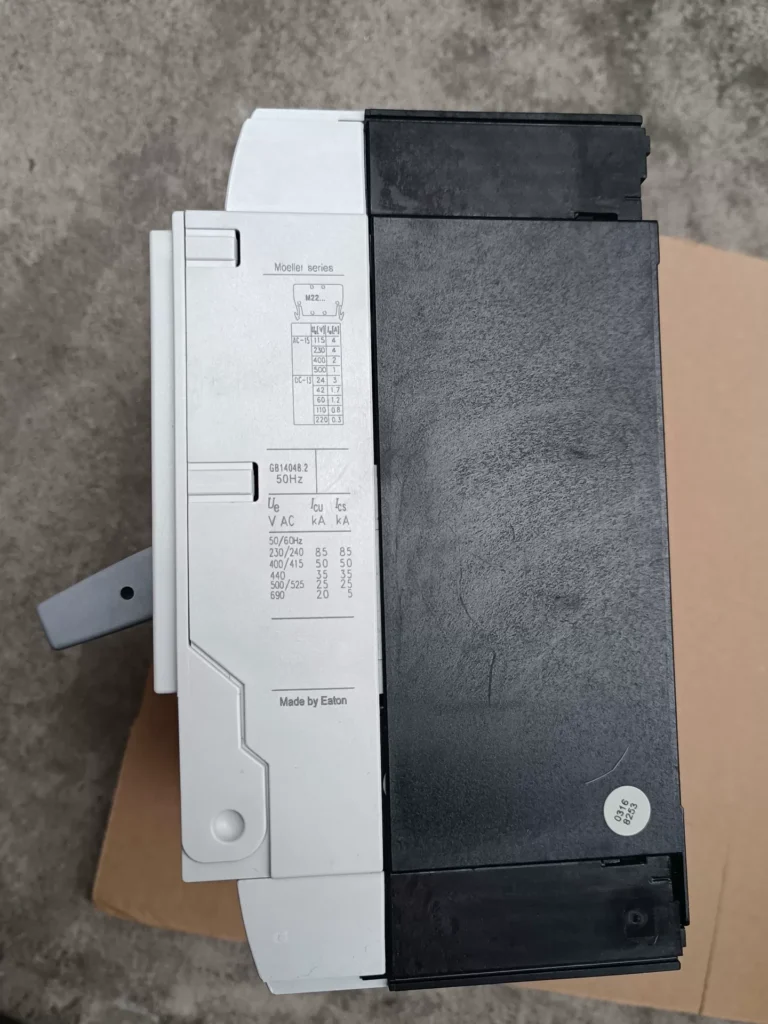 Eaton LZMN2-4-A250 Circuit Breaker thumbnail