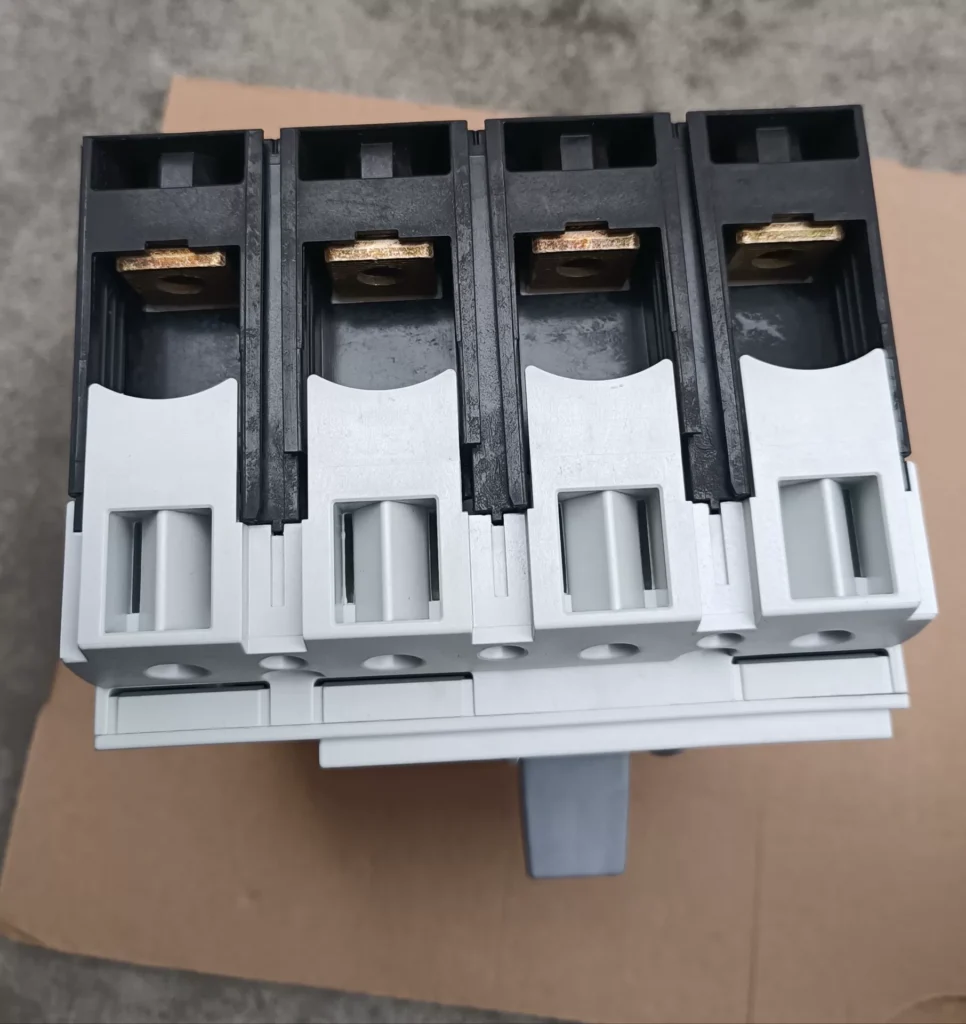 Eaton LZMN2-4-A250 Circuit Breaker thumbnail