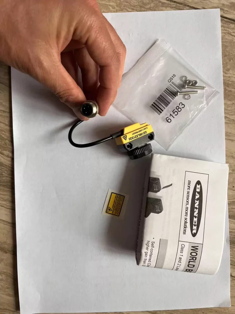 Banner Engineering 74318 Photoelectric Sensor
