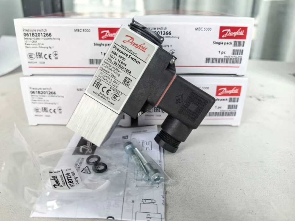 Danfoss 042N7457 Valve thumbnail