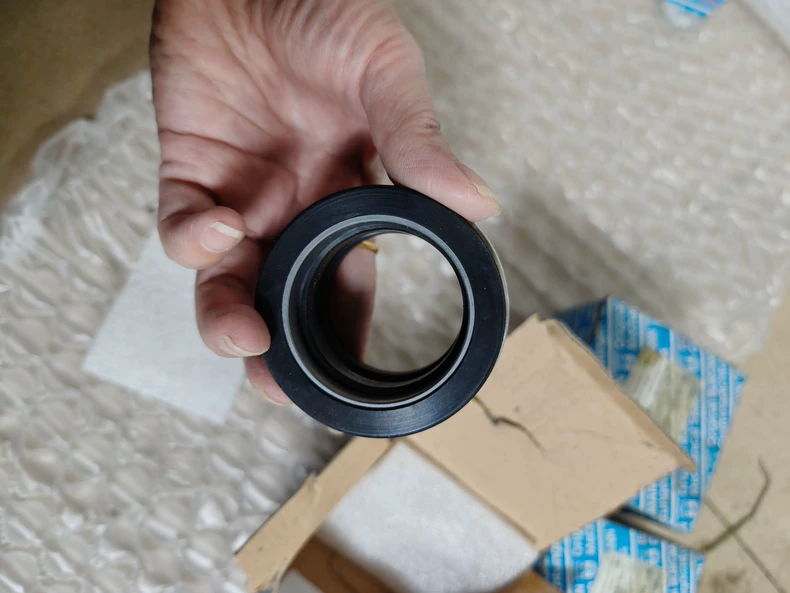 EagleBurgmann Mechanical Seal MG1/40-G60-AQ2EGF thumbnail