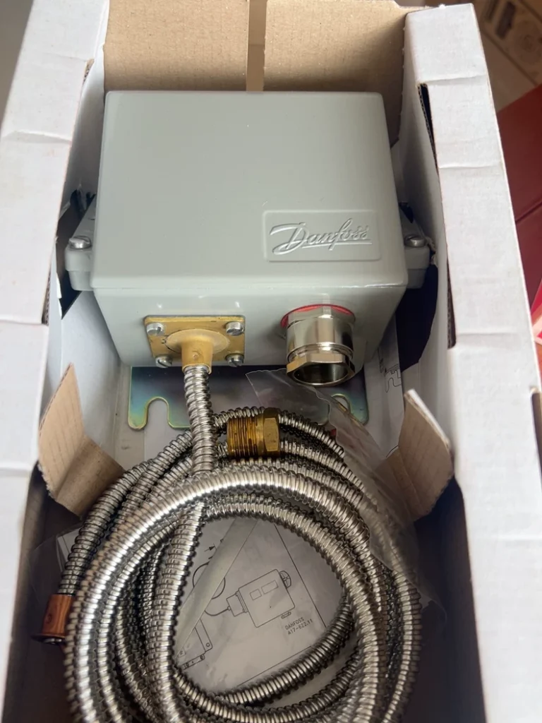 Danfoss Temperature Switch KPS77