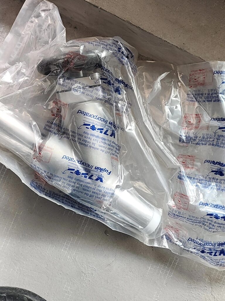 Fujikin CF-HFC1500-10LV-KZ Valve thumbnail