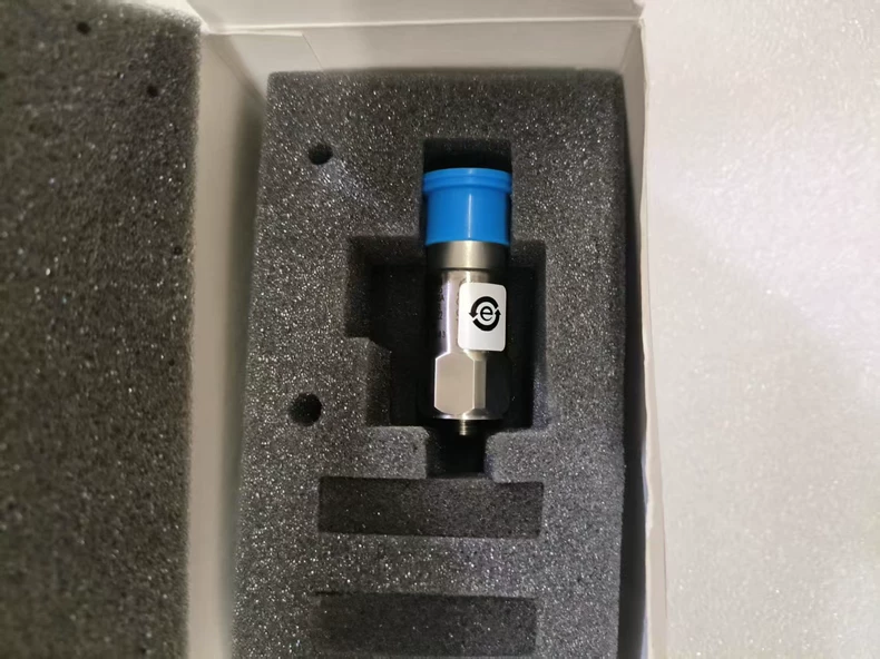 Bently Nevada Vibration Sensor AM3100T2-Z2 thumbnail