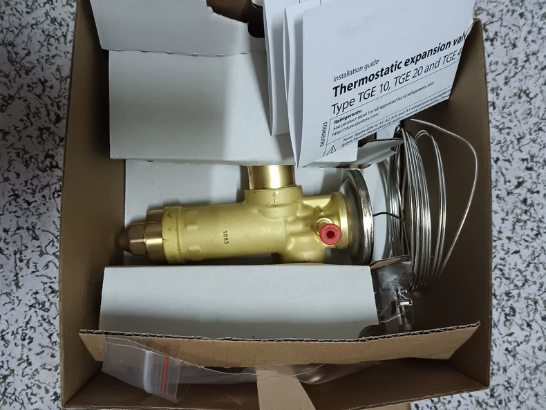 Danfoss Thermostatic Expansion Valve 067N3168 thumbnail