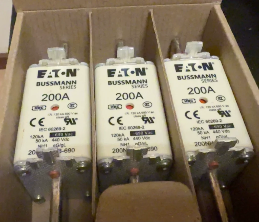 Eaton Bussmann 200NHG1B-690 Low-Voltage Fuse thumbnail