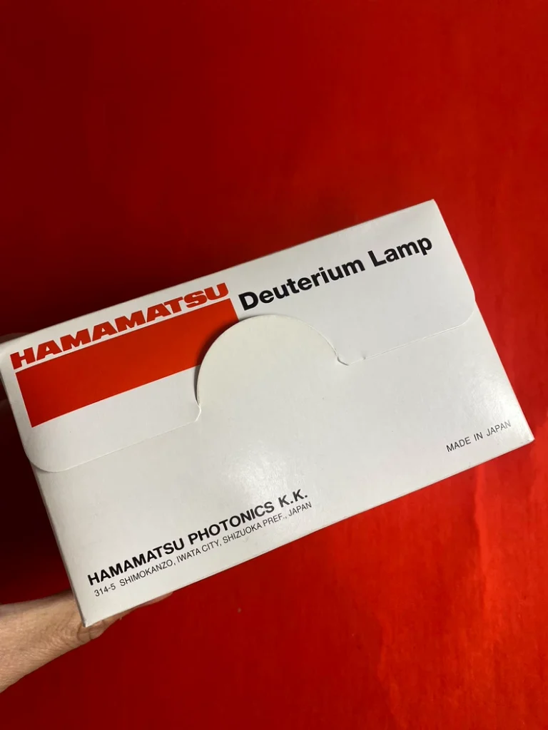 Hamamatsu Photonics Deuterium Lamp L6302-40 thumbnail